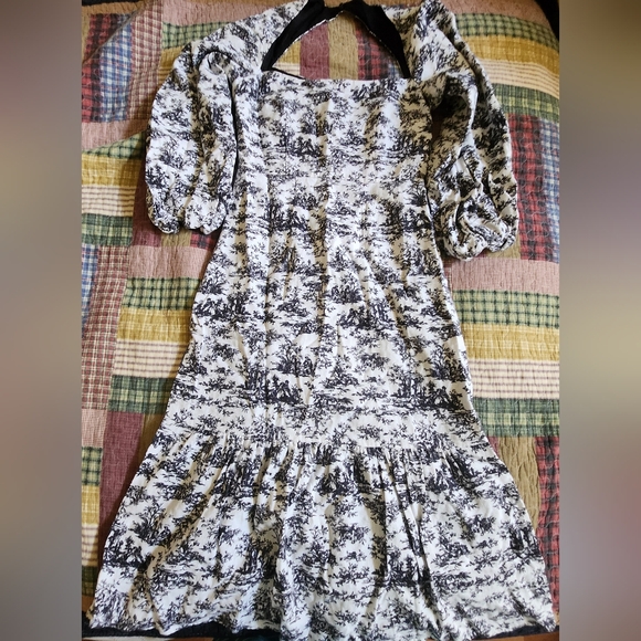 Women's black and white print dress - Picture 4 of 6